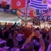 Supporters volgen wedstrijd Rode Duivels op groot scherm