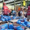 kinderen krijgen drinkbus Pennenzakkenrock